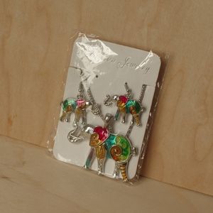 3/$18 Fashion Jewelry Set Earrings & Necklace